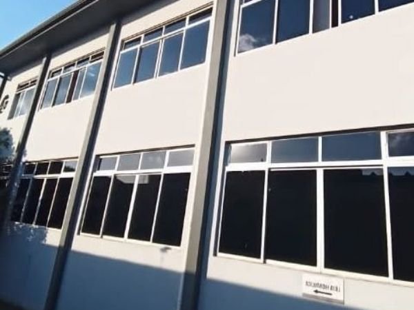 Instalação de películas para janelas em São Gonçalo Película de proteção solar em São Gonçalo