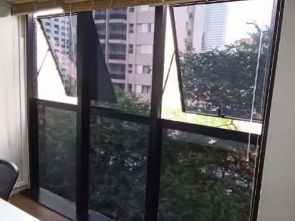 Instalação de películas para janelas em São Gonçalo Película de proteção solar em São Gonçalo